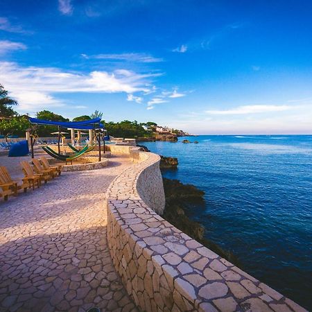 Ocean Cliff Hotel Negril Limited - Adults Only Exterior photo